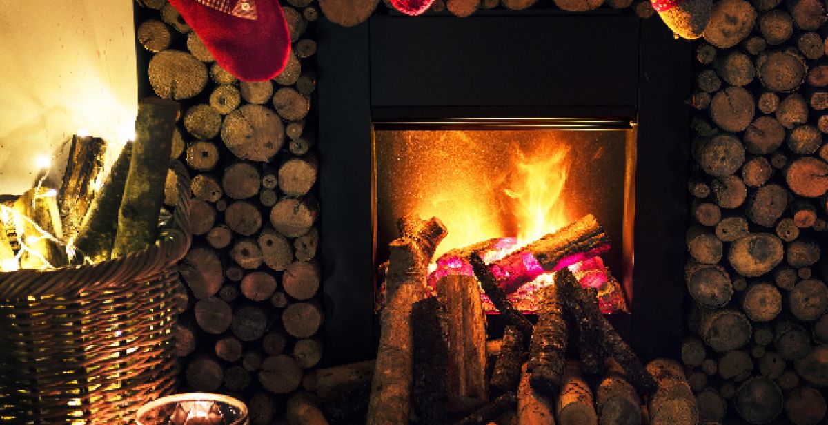 ¿Cómo quemar leña verde de manera eficiente y sostenible en tu hogar?