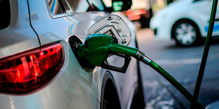 ¡Convierte tu carro automático en un ahorro de gasolina eficiente!